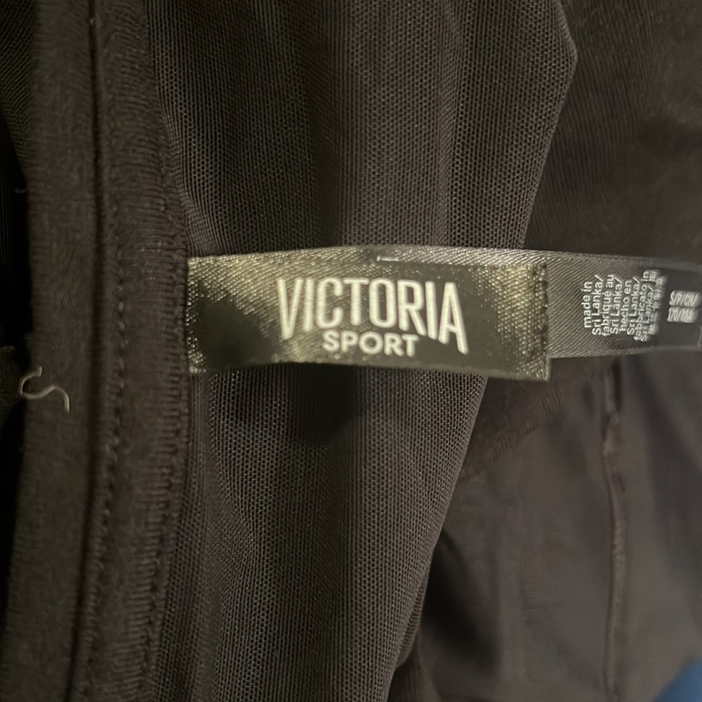 Victoria Secret Sport Long Sleeve Tee - Picture 4 of 5